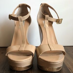 Nude Wedges w/ Gold Accent